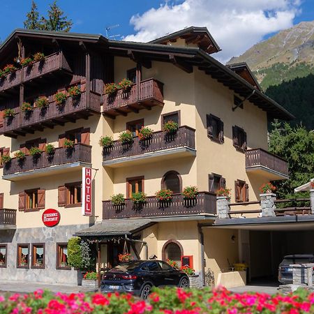 B&B Residence Checrouit Courmayeur Exteriér fotografie