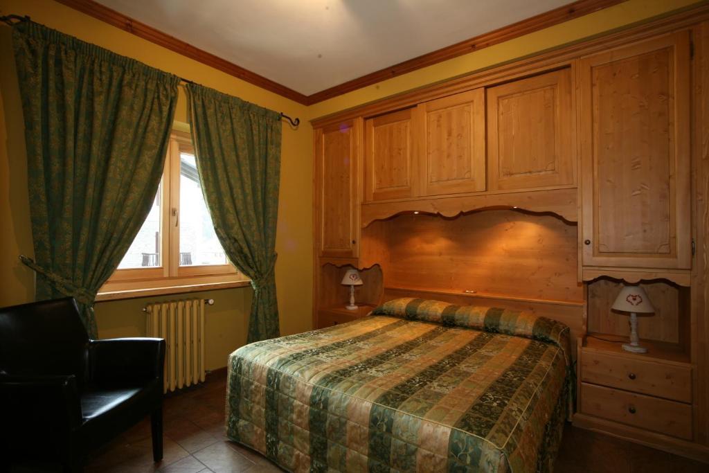 B&B Residence Checrouit Courmayeur Pokoj fotografie