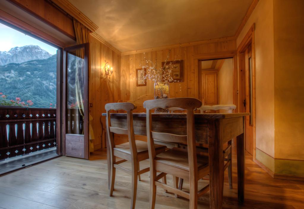 B&B Residence Checrouit Courmayeur Pokoj fotografie
